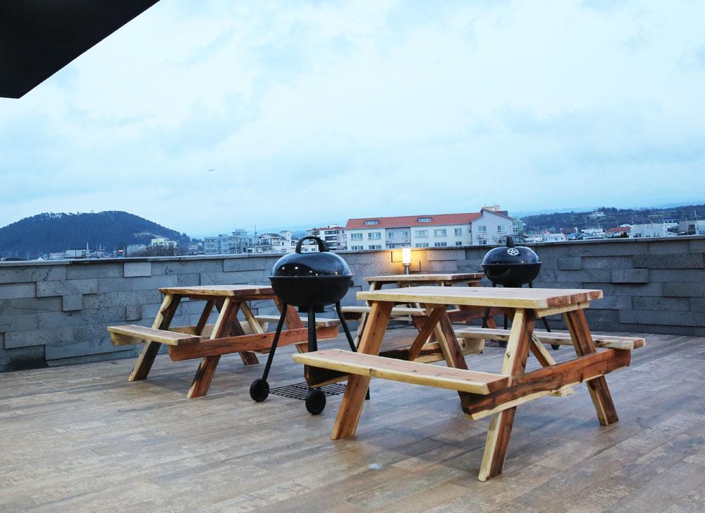 Jeju Feel Pension Eksteriør bilde