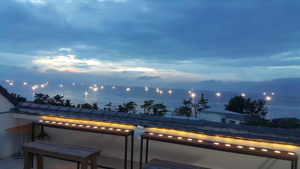 Jeju Feel Pension Eksteriør bilde